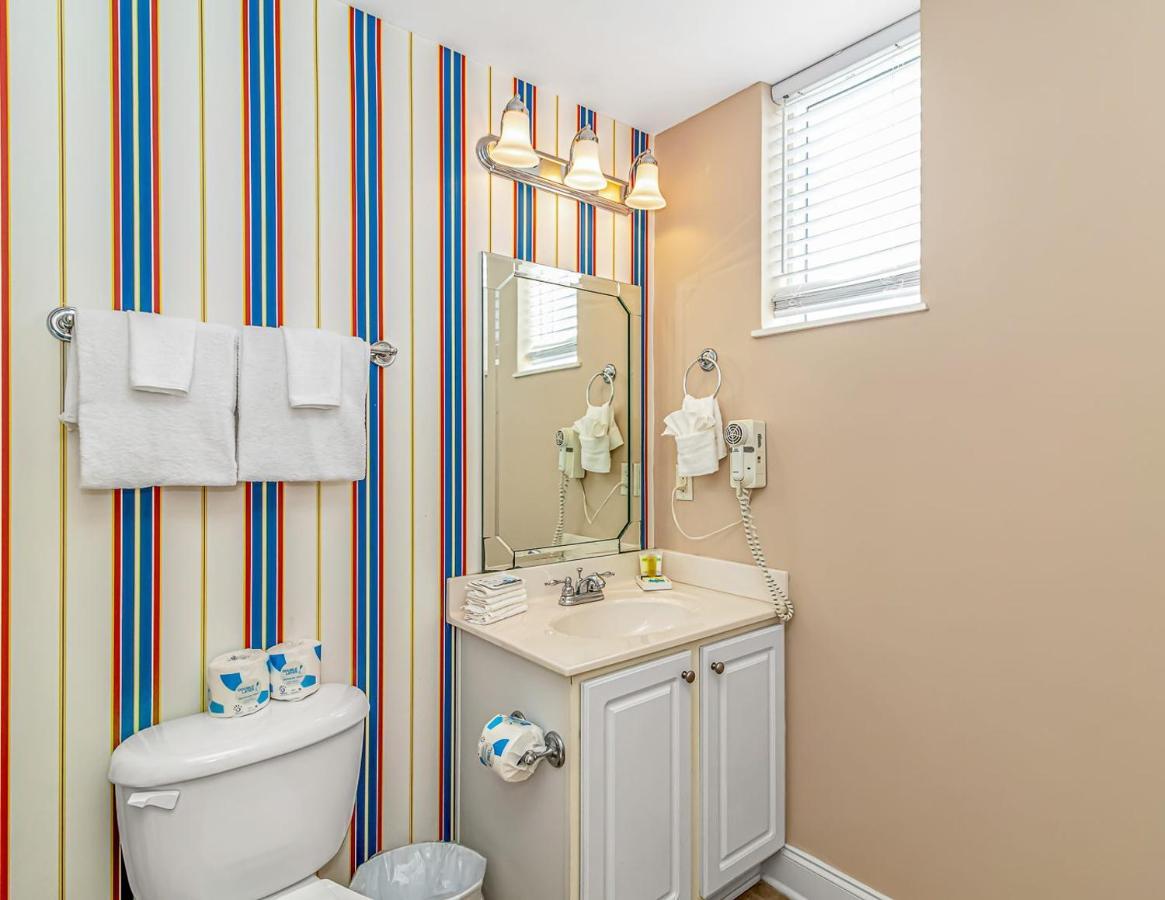 Ocean Breeze Luxury Villas 3D, Nicely Updated! Across From The Ocean! Sleeps 18 ! Myrtle Beach Exteriör bild
